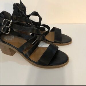 SO Black Strappy Block Heel Women's Size 8.5/9